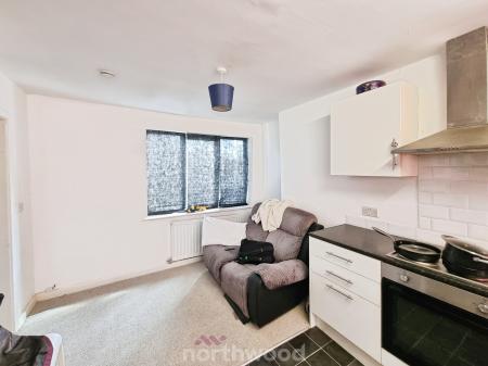 1 bedroom Flat to let in Holmes Carr Crescent, Rossington, Doncaster, DN11