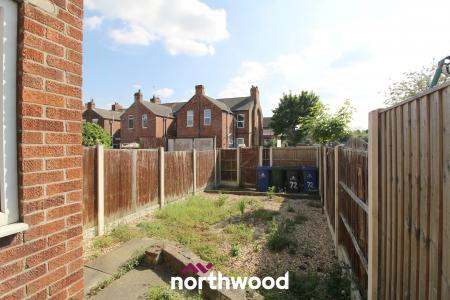 2 bedroom Terraced House to let in Burton Avenue, Balby, Doncaster, DN4