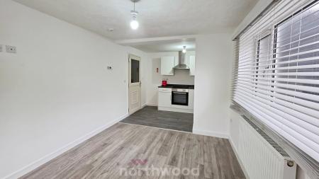 1 bedroom Flat to let in Bentley Road, Bentley, Doncaster, DN5