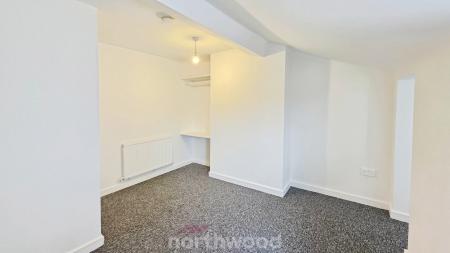 1 bedroom Flat to let in Bentley Road, Bentley, Doncaster, DN5