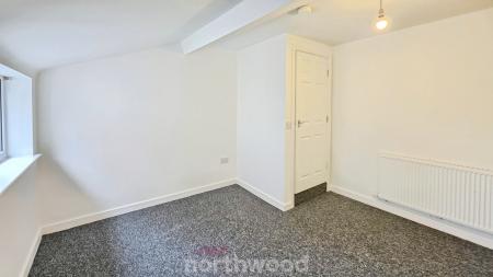 1 bedroom Flat to let in Bentley Road, Bentley, Doncaster, DN5
