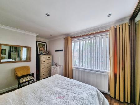 3 bedroom Terraced House for sale in Bardolf Road, Cantley, Doncaster, DN4