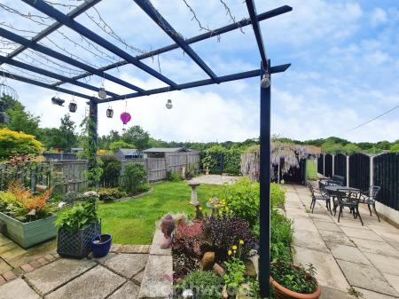 3 bedroom Terraced House for sale in Bardolf Road, Cantley, Doncaster, DN4