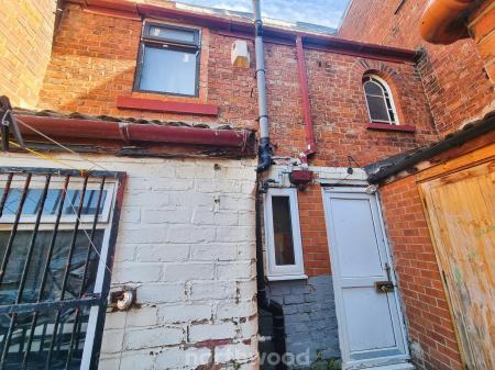 2 bedroom Commercial Property for sale in Kings Road, Doncaster, Doncaster, DN1