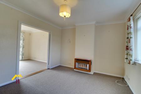 3 bedroom Semi-detached house to let in Exeter Road, Wheatley, Doncaster, DN2