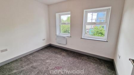 1 bedroom Flat to let in Portland Place, Doncaster, DN1
