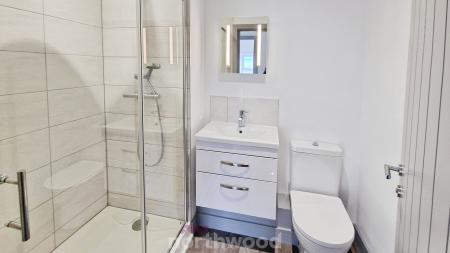 1 bedroom Flat to let in Portland Place, Doncaster, DN1