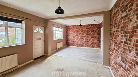 3 bedroom End of terrace house to let in Farquhar Road, Maltby, Rotherham, S66