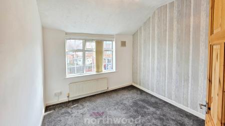 3 bedroom End of terrace house to let in Farquhar Road, Maltby, Rotherham, S66