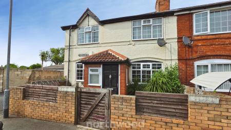 3 bedroom End of terrace house to let in Farquhar Road, Maltby, Rotherham, S66