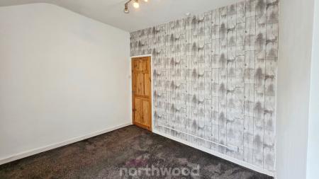 3 bedroom End of terrace house to let in Farquhar Road, Maltby, Rotherham, S66