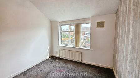 3 bedroom End of terrace house to let in Farquhar Road, Maltby, Rotherham, S66