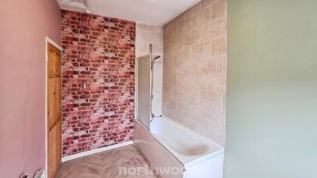 3 bedroom End of terrace house to let in Farquhar Road, Maltby, Rotherham, S66