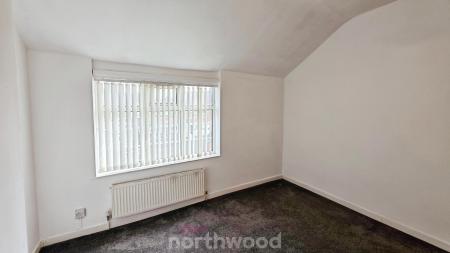 3 bedroom End of terrace house to let in Farquhar Road, Maltby, Rotherham, S66