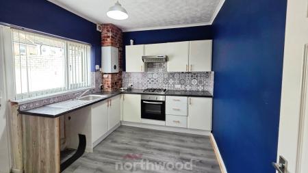 3 bedroom End of terrace house to let in Farquhar Road, Maltby, Rotherham, S66
