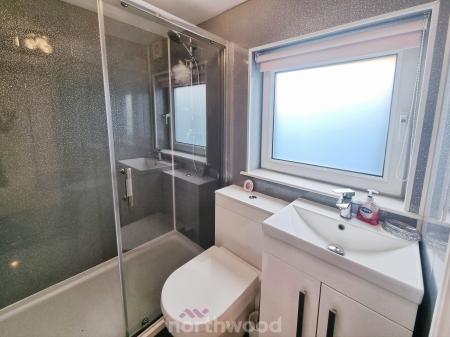 4 bedroom Detached house for sale in Cantley Manor Avenue, Cantley, Doncaster, DN4