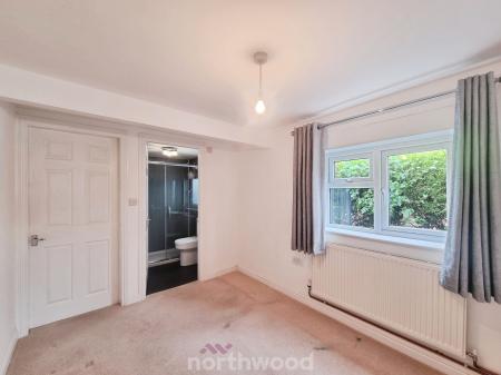 4 bedroom Detached house for sale in Cantley Manor Avenue, Cantley, Doncaster, DN4