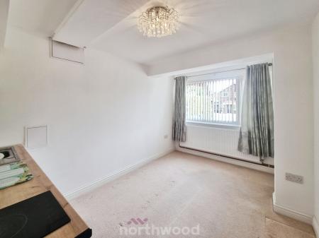 4 bedroom Detached house for sale in Cantley Manor Avenue, Cantley, Doncaster, DN4
