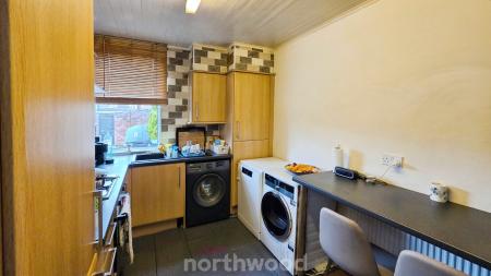 3 bedroom Terraced House to let in Strafford Road, Wheatley, Doncaster, DN2