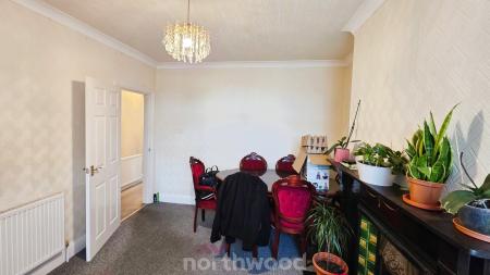 3 bedroom Terraced House to let in Strafford Road, Wheatley, Doncaster, DN2