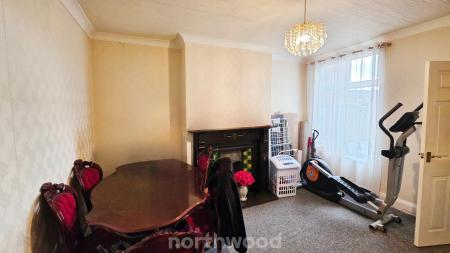 3 bedroom Terraced House to let in Strafford Road, Wheatley, Doncaster, DN2