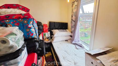 3 bedroom Terraced House to let in Strafford Road, Wheatley, Doncaster, DN2