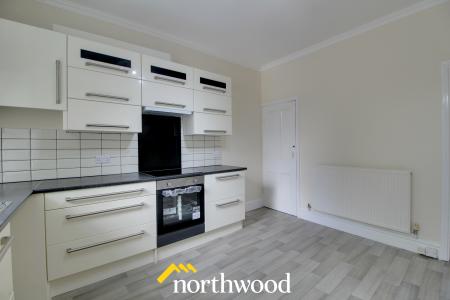 2 bedroom Terraced House to let in St Johns Road, Balby, Doncaster, DN4