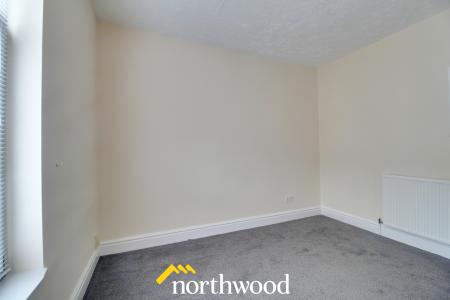 2 bedroom Terraced House to let in St Johns Road, Balby, Doncaster, DN4