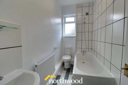 2 bedroom Terraced House to let in St Johns Road, Balby, Doncaster, DN4