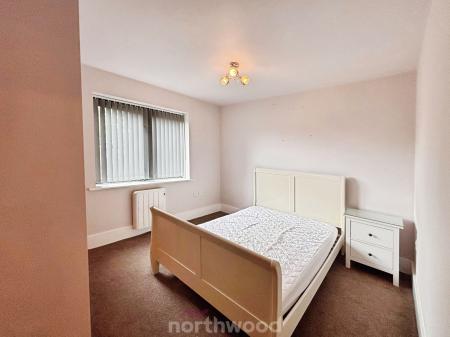 2 bedroom Flat to let in Kilner Court, Denaby Main, Doncaster, DN12