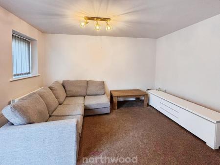 2 bedroom Flat to let in Kilner Court, Denaby Main, Doncaster, DN12