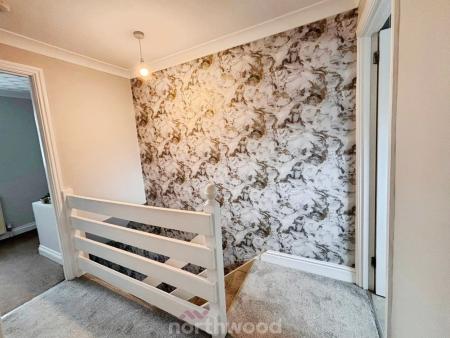 3 bedroom Semi-detached house to let in Staithes Walk, Denaby Main, Doncaster, Doncaster, DN12