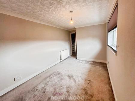 3 bedroom Semi-detached house to let in Staithes Walk, Denaby Main, Doncaster, Doncaster, DN12