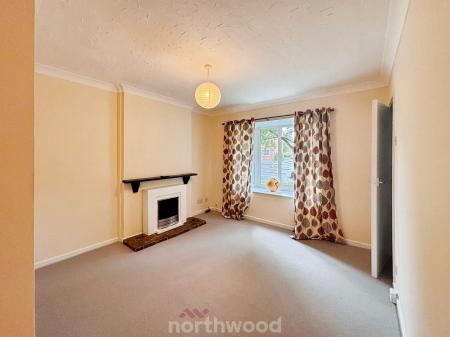 2 bedroom Flat for sale in Stoops Lane, Bessacarr, Doncaster, DN4