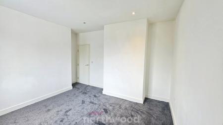 1 bedroom Flat to let in Beckett Road, Wheatley, Doncaster, DN2
