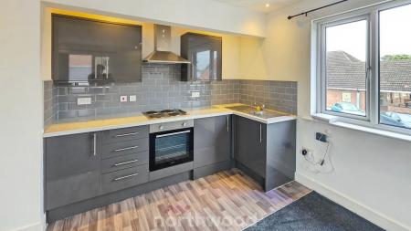 1 bedroom Flat to let in Beckett Road, Wheatley, Doncaster, DN2
