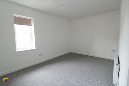 1 bedroom Flat to let in Holmes Carr Crescent, Rossington, Doncaster, DN11