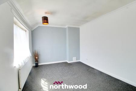 4 bedroom Terraced House for sale in Essex Avenue, Intake, Doncaster, DN2