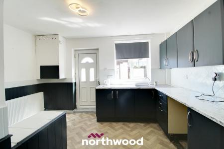 4 bedroom Terraced House for sale in Essex Avenue, Intake, Doncaster, DN2