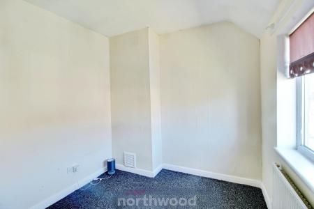 4 bedroom Terraced House for sale in Essex Avenue, Intake, Doncaster, DN2