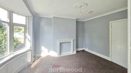 3 bedroom Semi-detached house for sale in Malton Road, Scawsby, Doncaster, DN5
