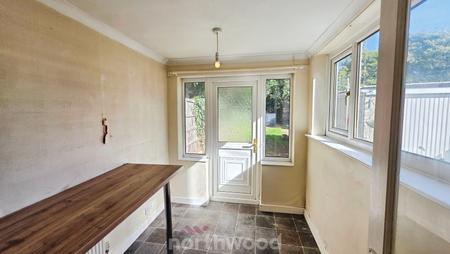 3 bedroom Semi-detached house for sale in Malton Road, Scawsby, Doncaster, DN5