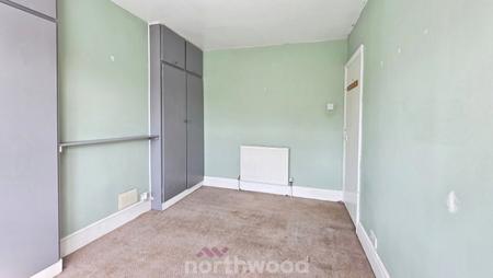 3 bedroom Semi-detached house for sale in Malton Road, Scawsby, Doncaster, DN5