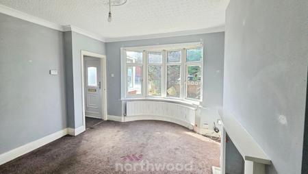 3 bedroom Semi-detached house for sale in Malton Road, Scawsby, Doncaster, DN5