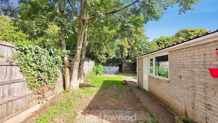 3 bedroom Semi-detached house for sale in Malton Road, Scawsby, Doncaster, DN5