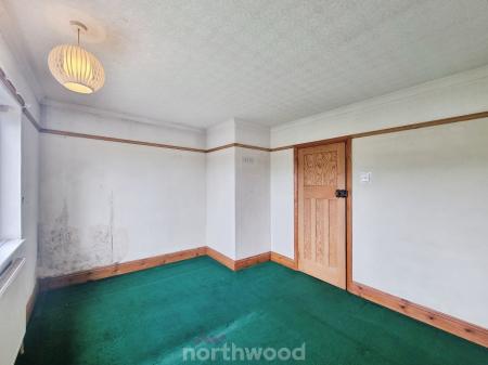 2 bedroom Semi-detached house for sale in Avondale Road, Town Moor, Doncaster, DN2