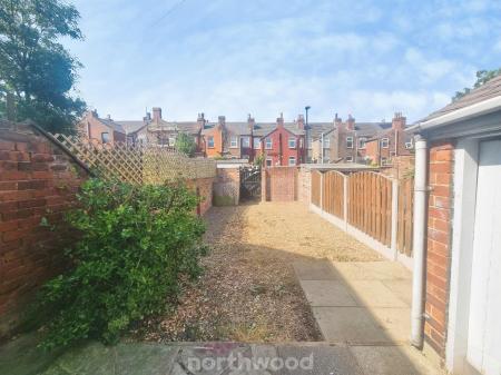 3 bedroom Terraced House for sale in Albany Road, Balby, Doncaster, DN4