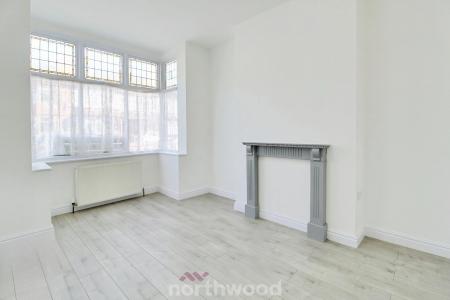 3 bedroom Terraced House to let in Craithie Road, Town Fields, Doncaster, Doncaster, DN2