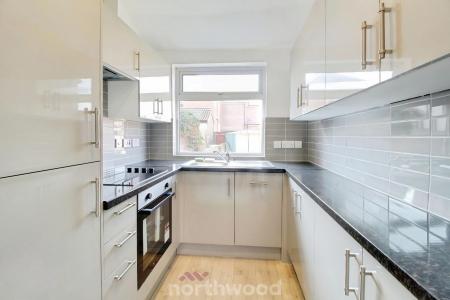 3 bedroom Terraced House to let in Craithie Road, Town Fields, Doncaster, Doncaster, DN2