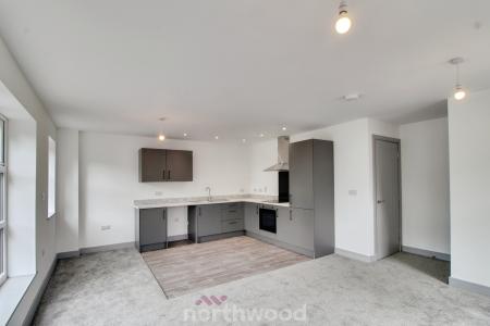 2 bedroom Flat to let in Portland Place, Doncaster, DN1